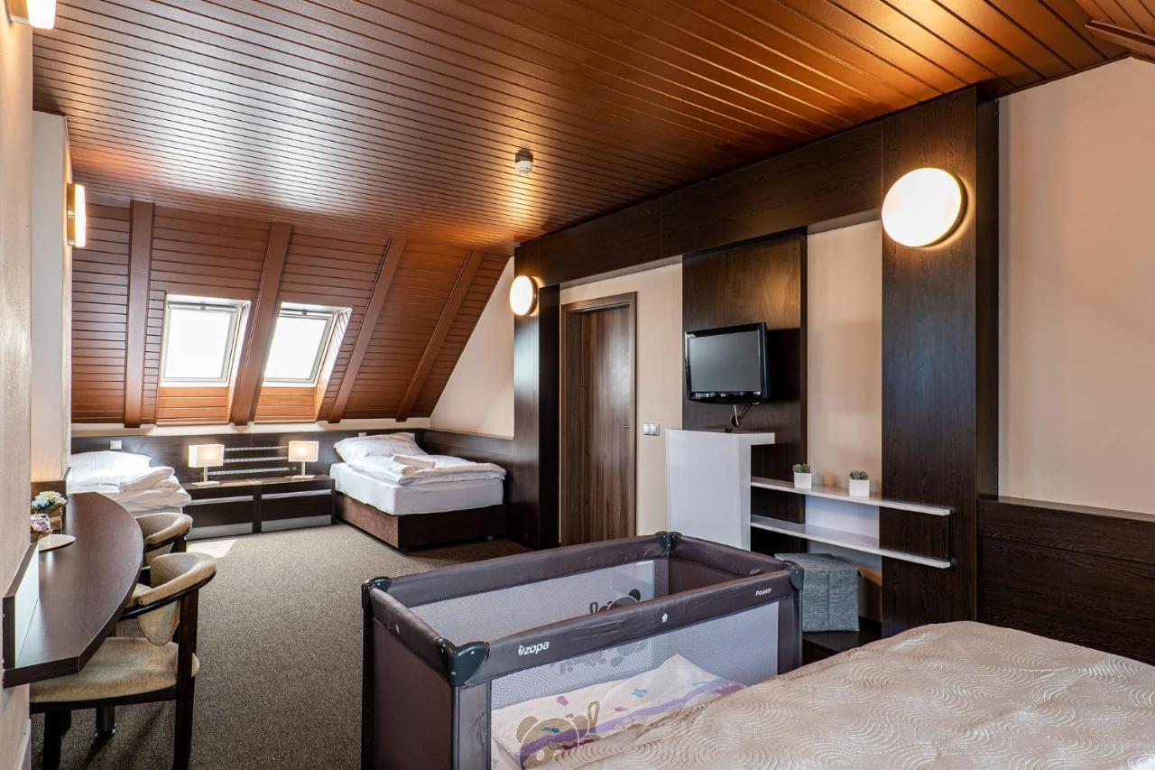 Wellness Hotel Pod Kycmolem Horní Lomná Kültér fotó